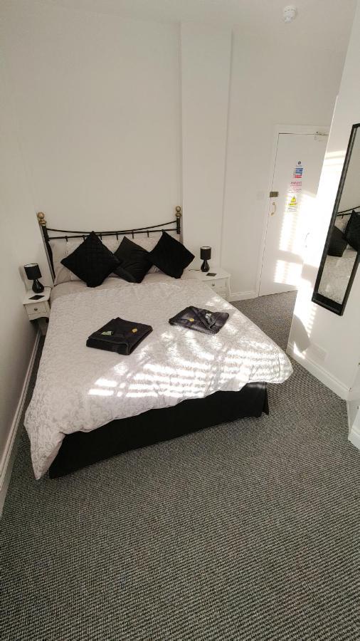 The Castleton Bed & Breakfast Blackpool Eksteriør bilde