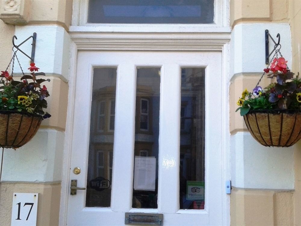 The Castleton Bed & Breakfast Blackpool Eksteriør bilde