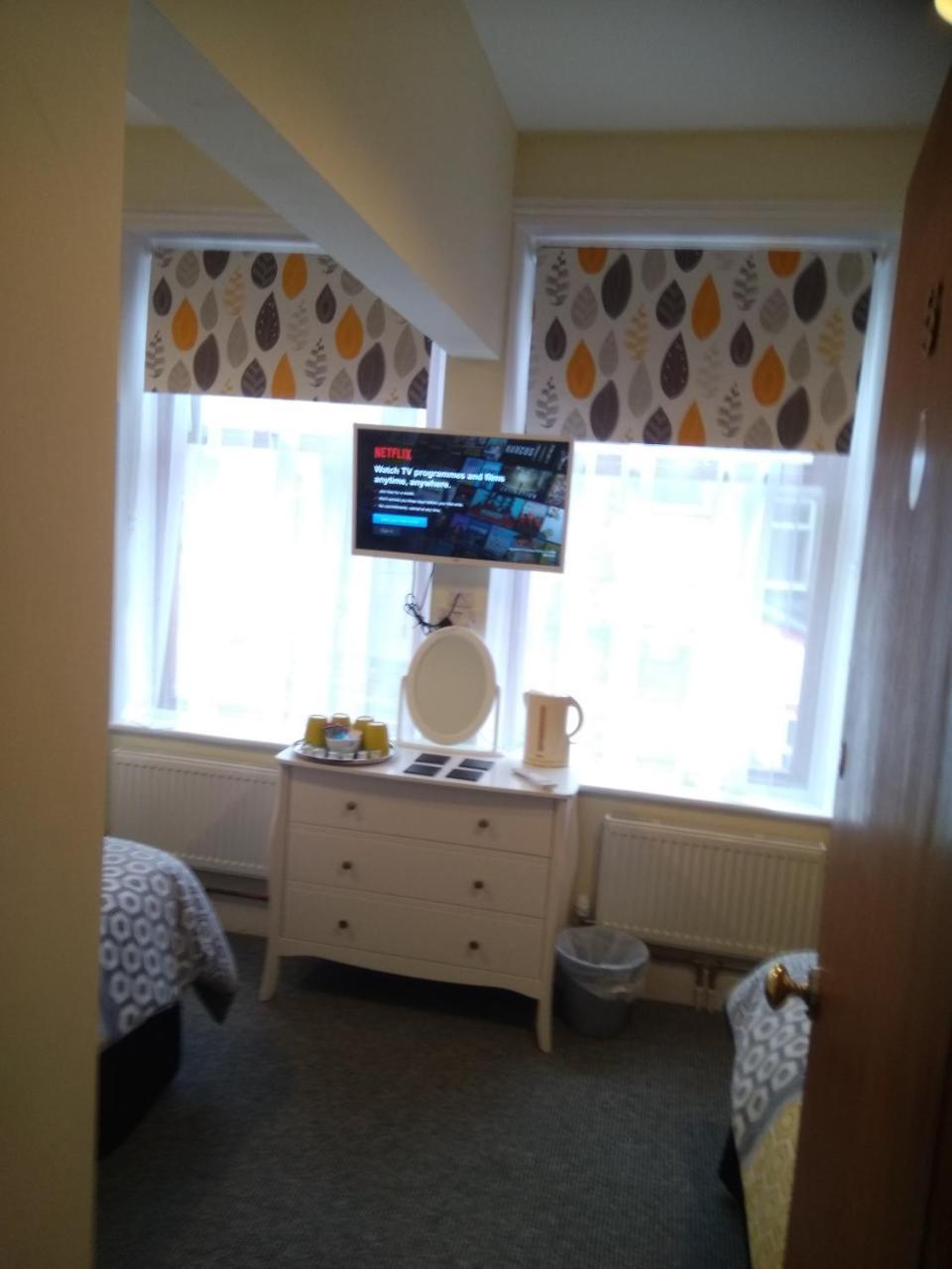 The Castleton Bed & Breakfast Blackpool Eksteriør bilde